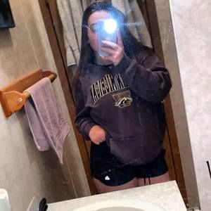 Meet your Posher, Cheyanne